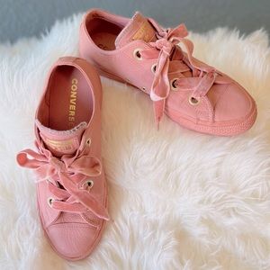 CONVERSE ALL STAR LowTop Antique Rose Leather Velvet Wide Lace Sneaker Gold Trim